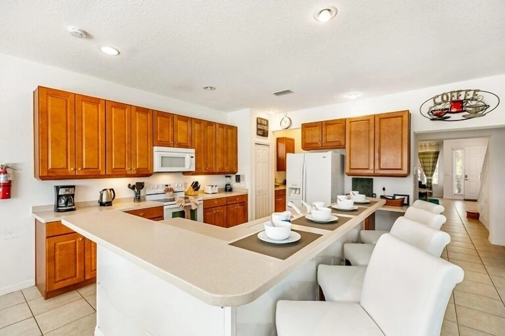 Lakeside Landing 6 Bedrooms