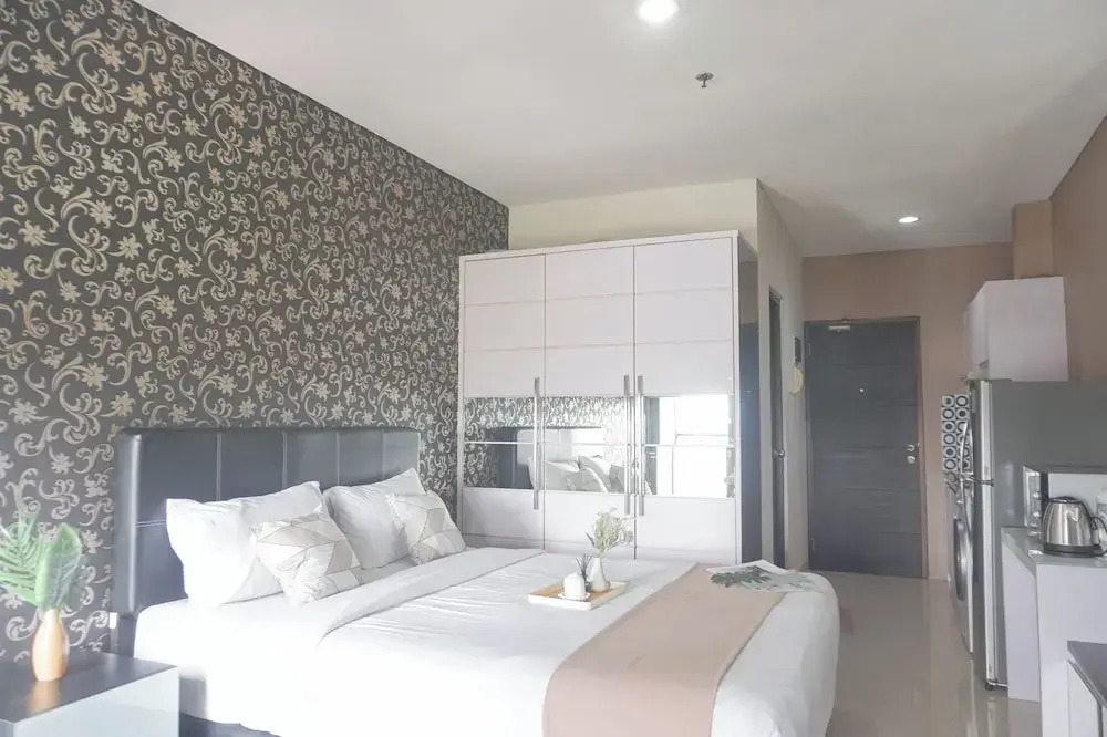 Minimalist And Relaxing Studio Room At Tamansari Semanggi Apartment
