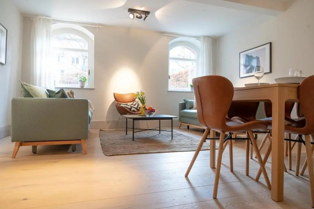 Spacious 3-bedroom apartment near Eilbekpark