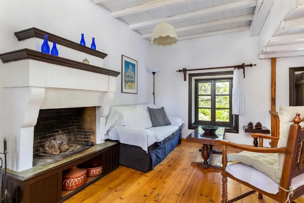 Elli Cottage