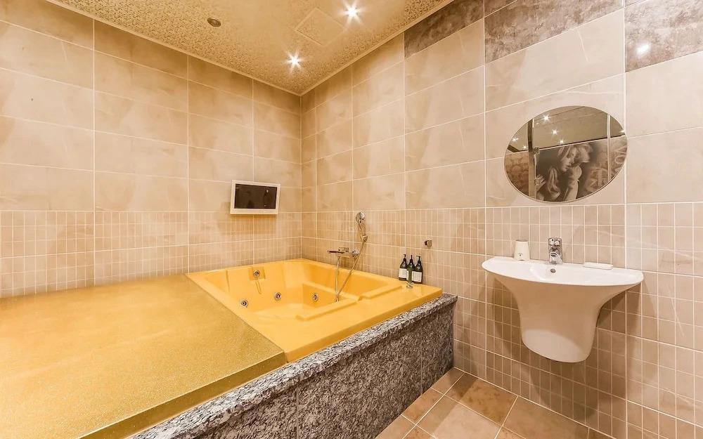 Busan Munhyeon-dong VOV Hotel