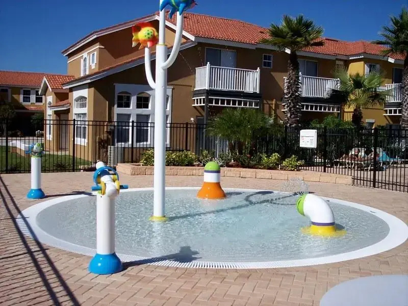 Hotel 1029 Lake Berkley Drive 4 Bedrooms,