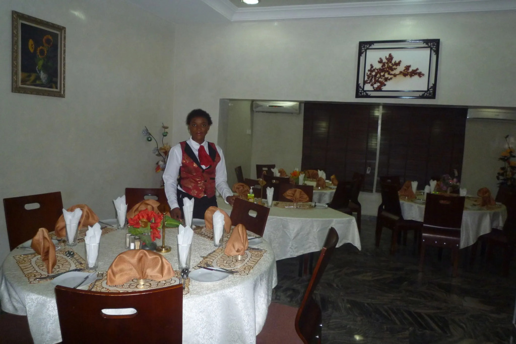 Petrus Hotels Royale