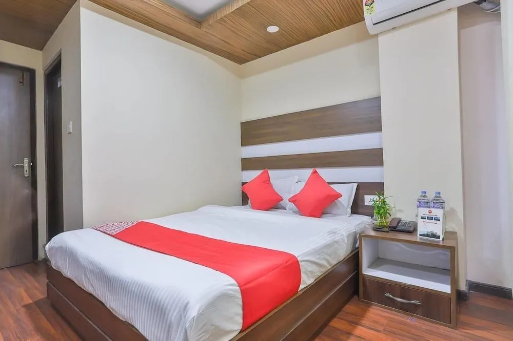 Oyo 693 Pashupati Hotel