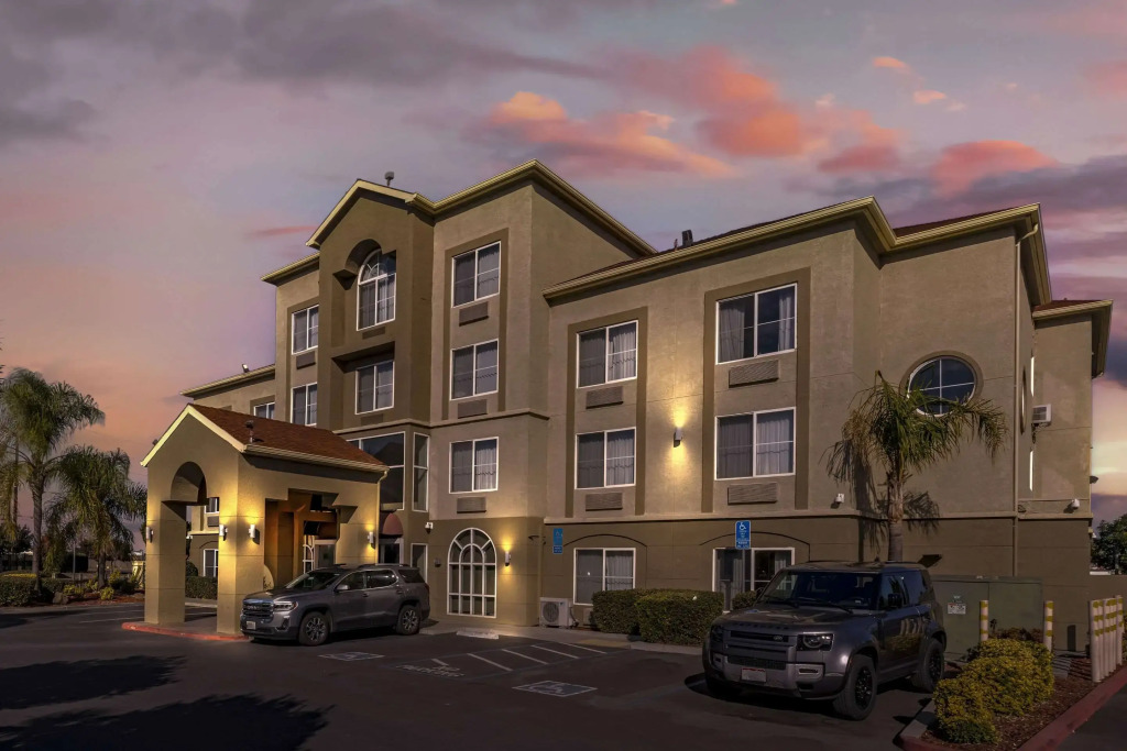 Comfort Inn Lathrop Stockton Airport