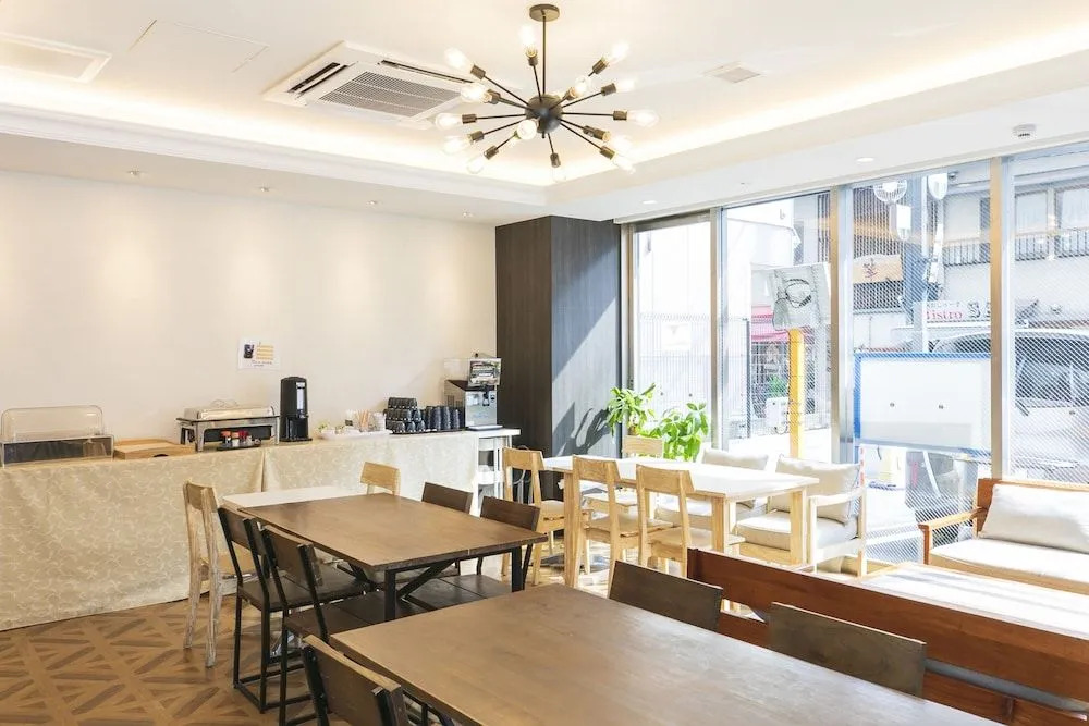 Hotel Alexander Namba