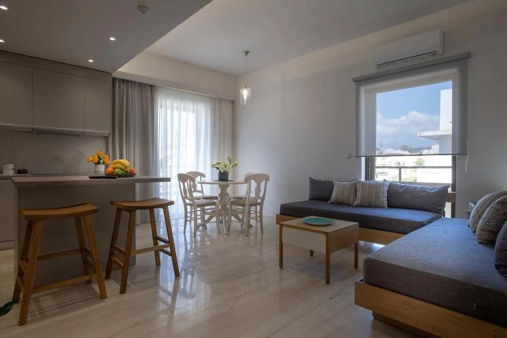 Poli Apartment