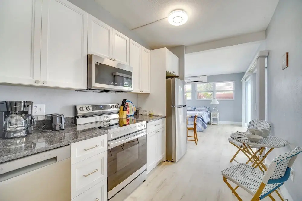 5 Mi to Beaches: Melbourne Duplex w/ Heated Pool!