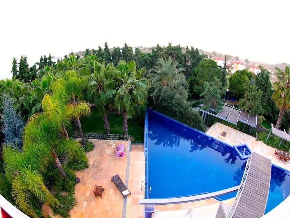 Villa With 4 Bedrooms in Eretria, With Wonderful sea View, Private Poo
