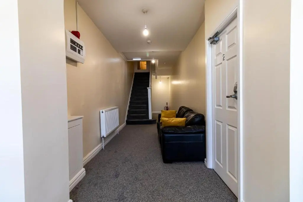 Granada Apartments Queens Promenade