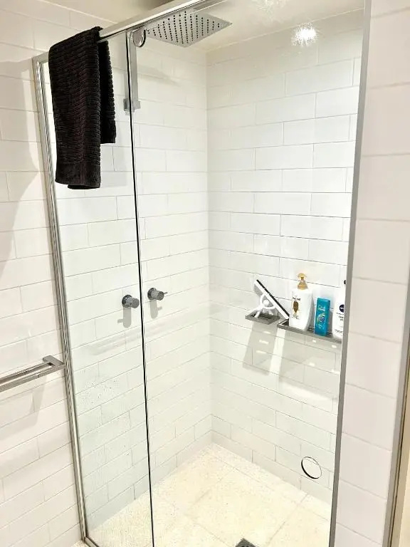 Lovely 1 bedroom apartment in Crows Nest