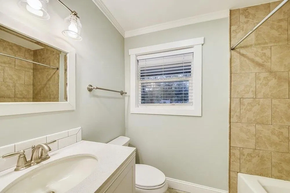13 Sandpiper Street - 3 Br home by RedAwning