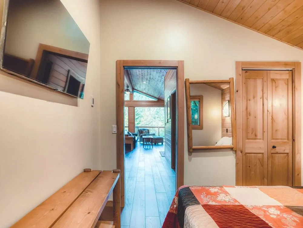 River View Cabin