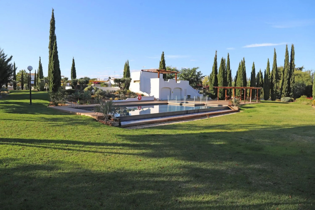 AL - Villas Country Club