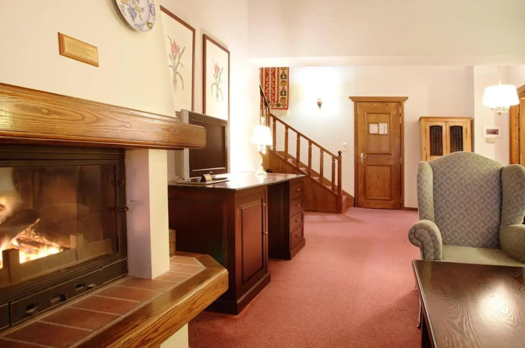 HOTEL SPA MONTANA