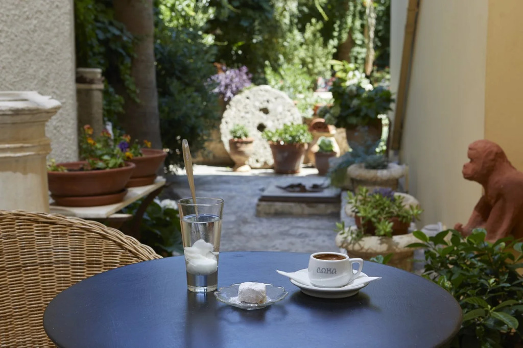 Doma Hotel