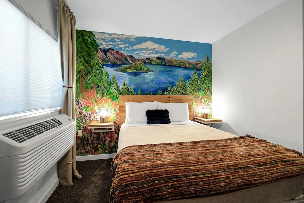 The Kenton Hotel