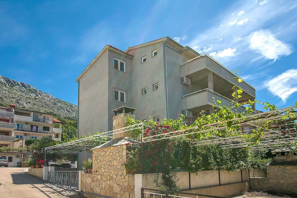 Apartment Anica