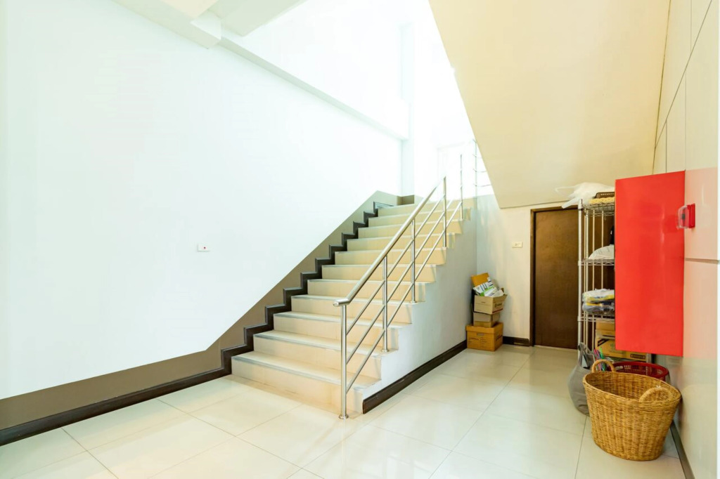 Udee Living Place