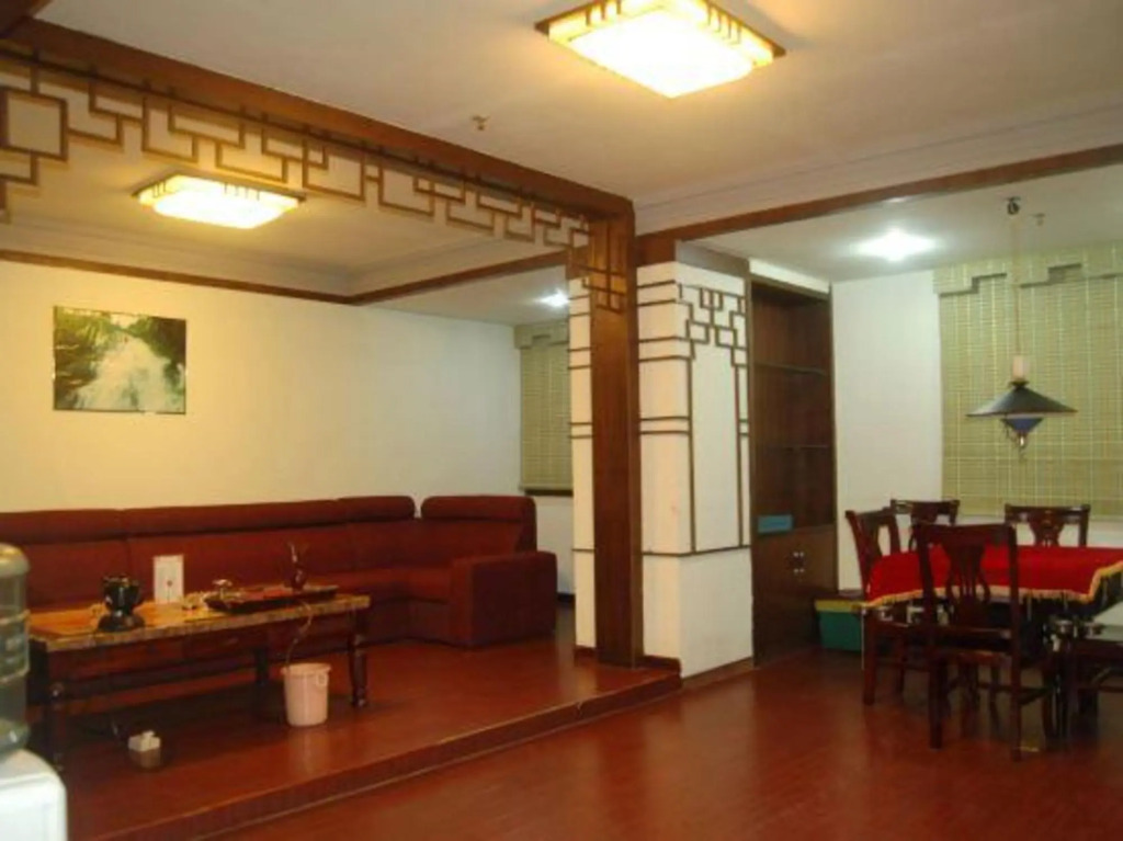 Bailegong Hotel Xinfeng