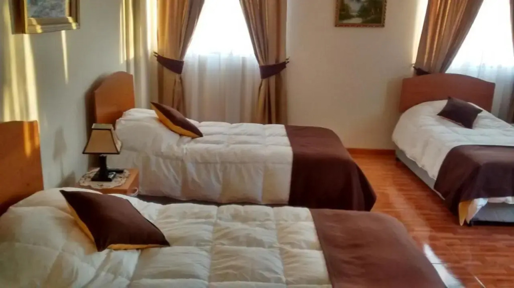 Casa Huespedes Angoba