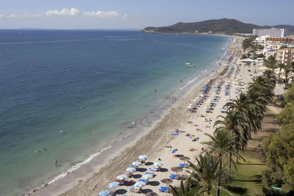 Курортный отель Grand Palladium White Island and Spa - All Inclusive