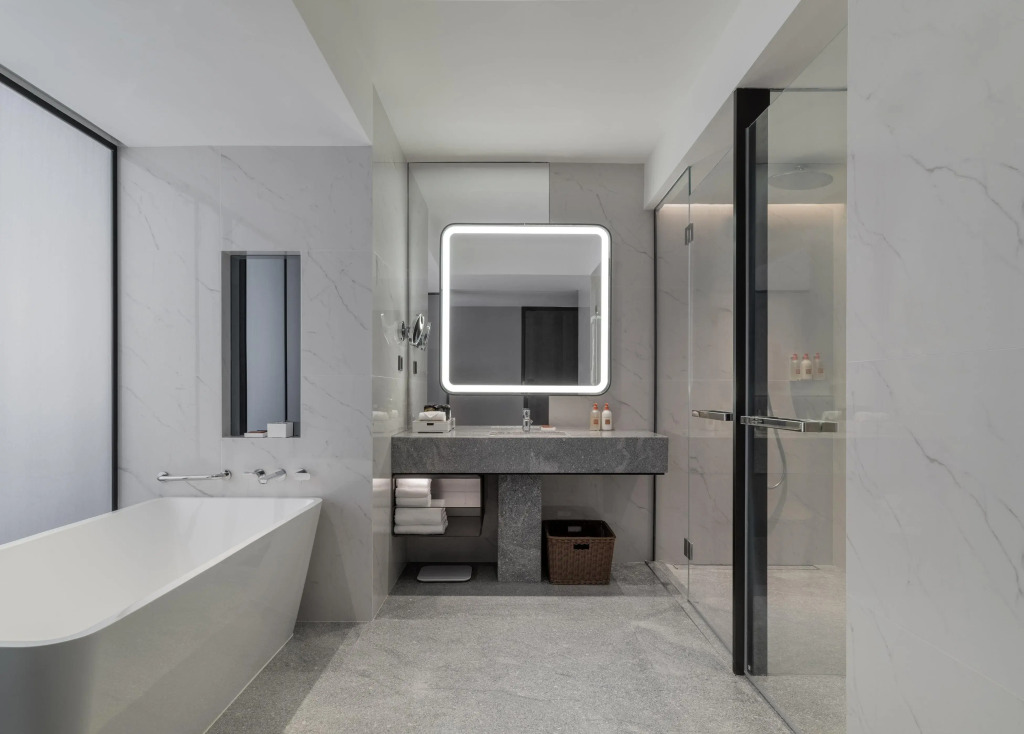 Crowne Plaza Xiamen Jimei Seaview by IHG