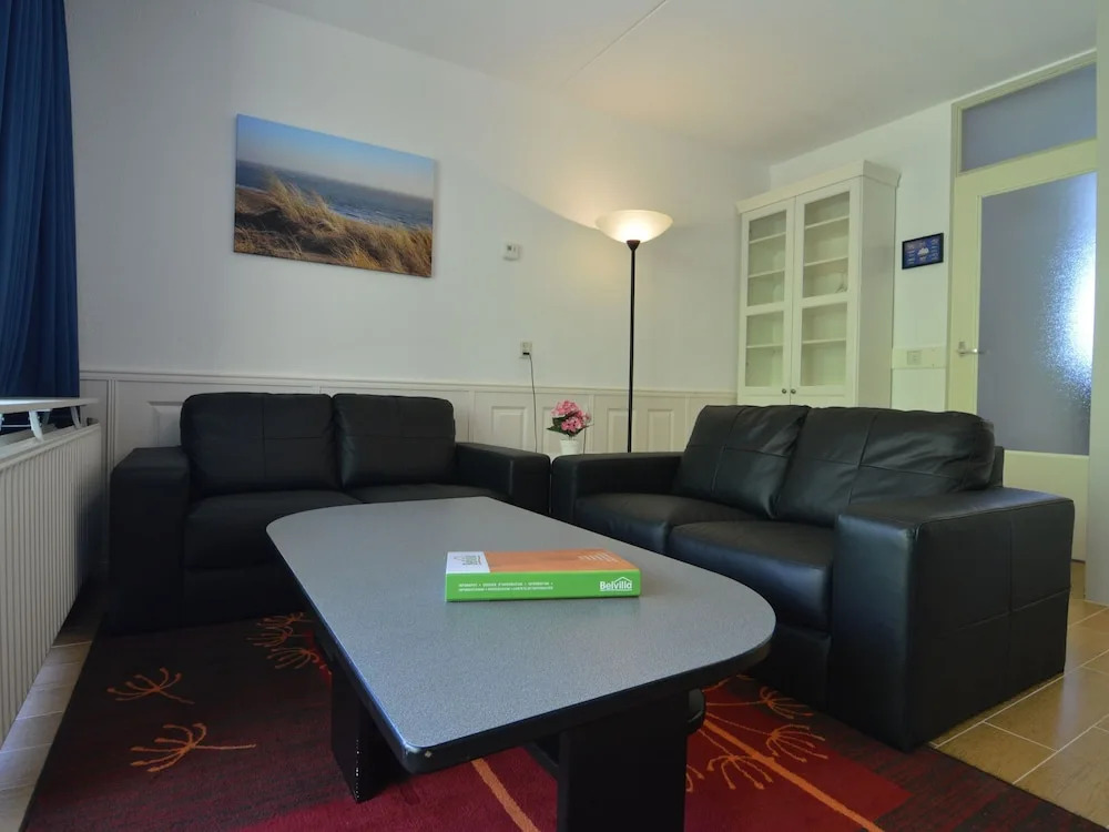 Apartment in Nieuwvliet with Roof Terrace, Garden, Parking