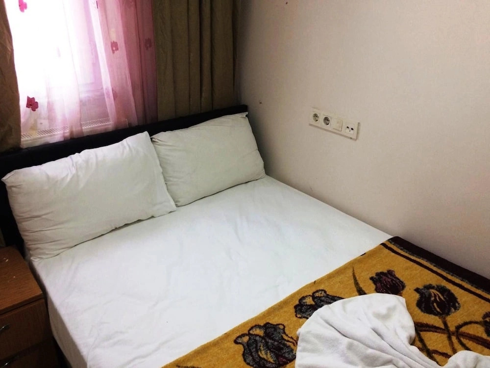 Cannady Hotel