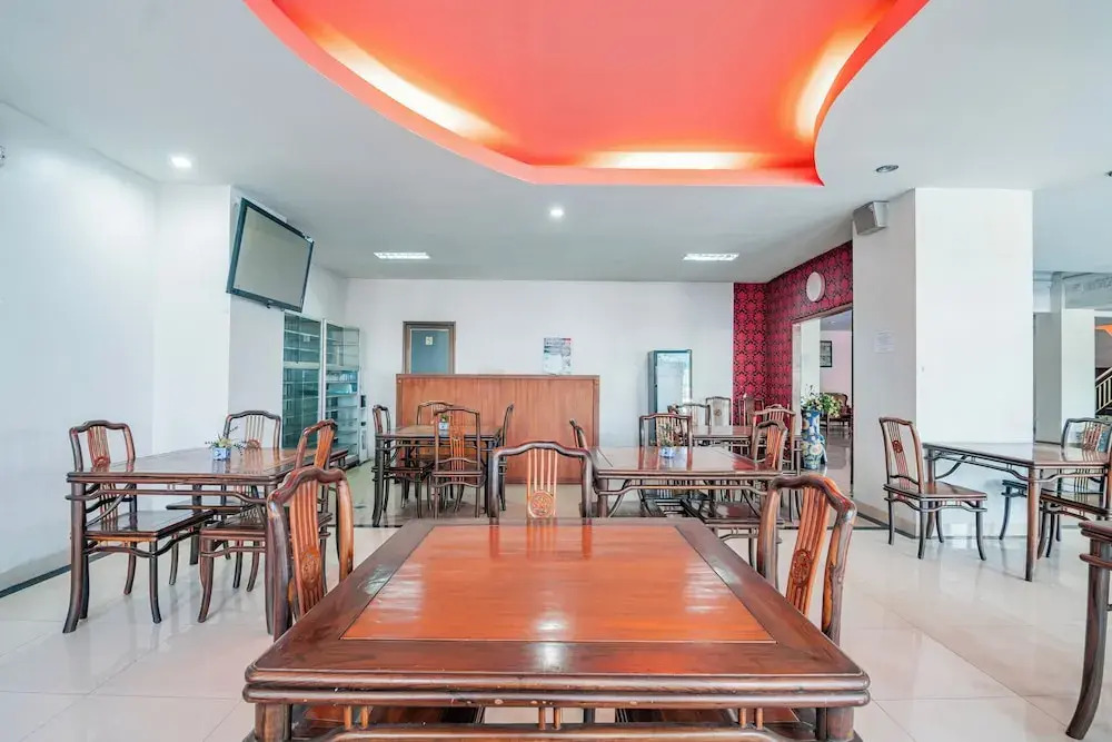 Collection O Pusat Kota Pekanbaru Near Mall Ska Formerly Hotel Olgaria