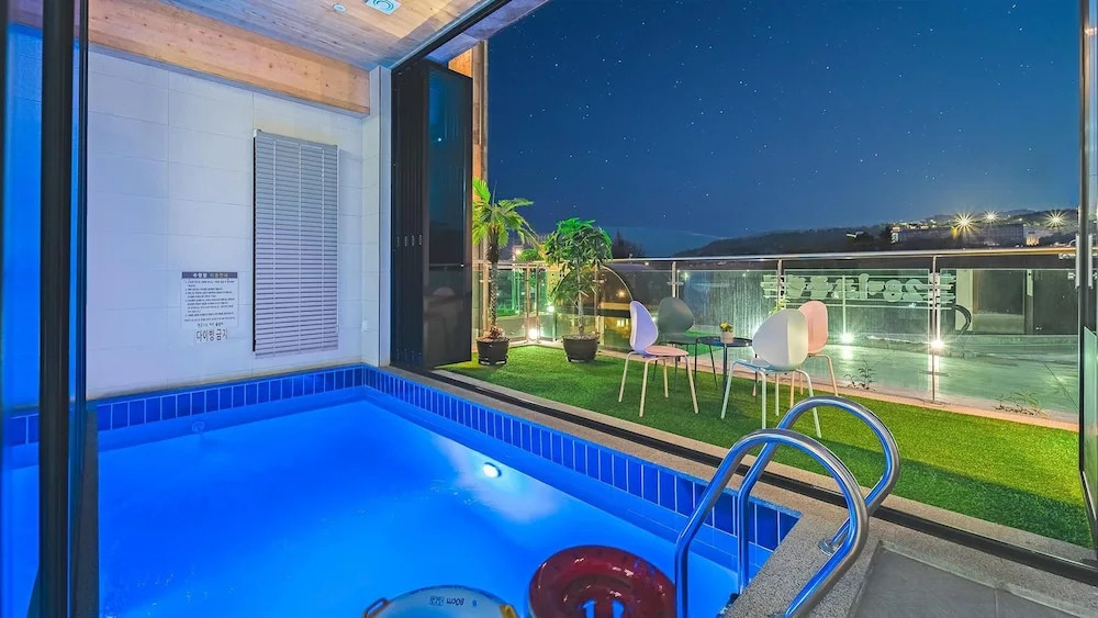 Gyeongju cheongun28 kids Poolvilla