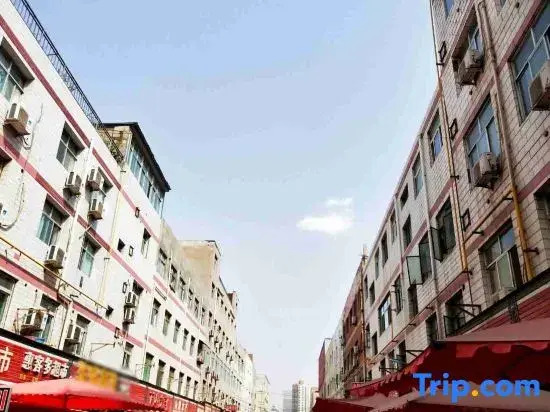 Zhongzhou Business Hotel