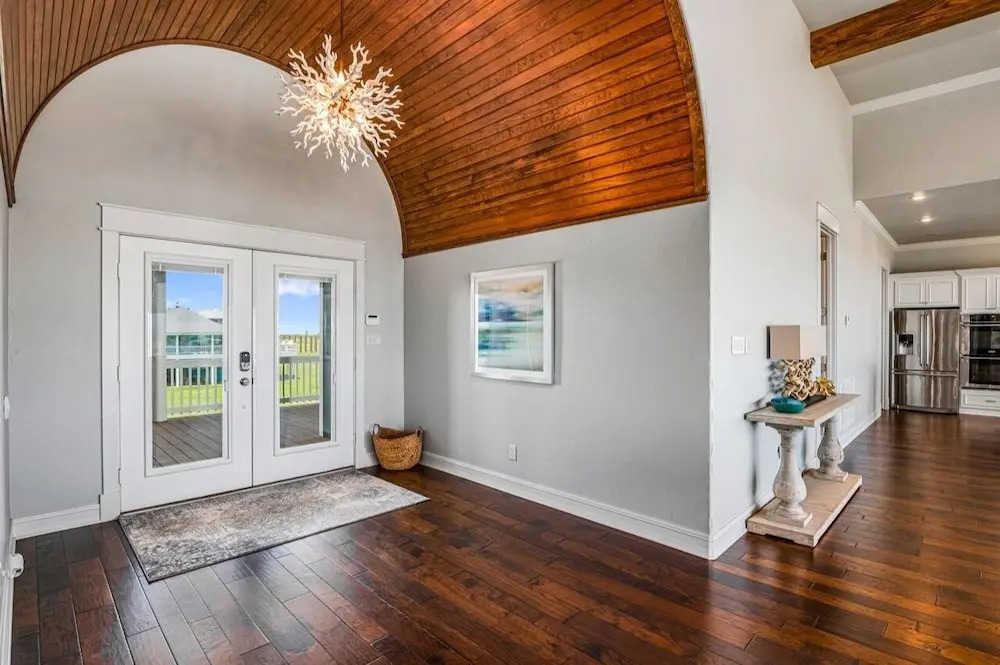 Ocean One 4 Bedroom Home by RedAwning