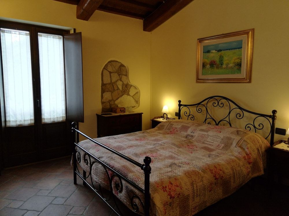 Bio Agriturismo Olivastrella
