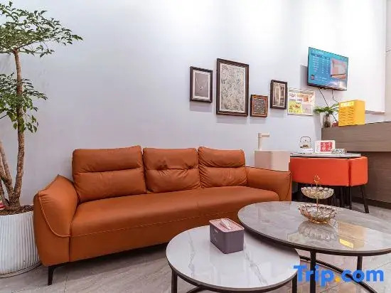 Tanxin She Serviced Apartment (Nanning Anji Bus Terminal Subway Station)