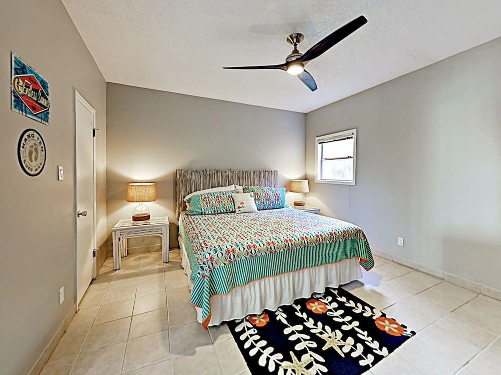 W Red Snapper Condo #111 2 Bedrooms 2 Bathrooms Condo