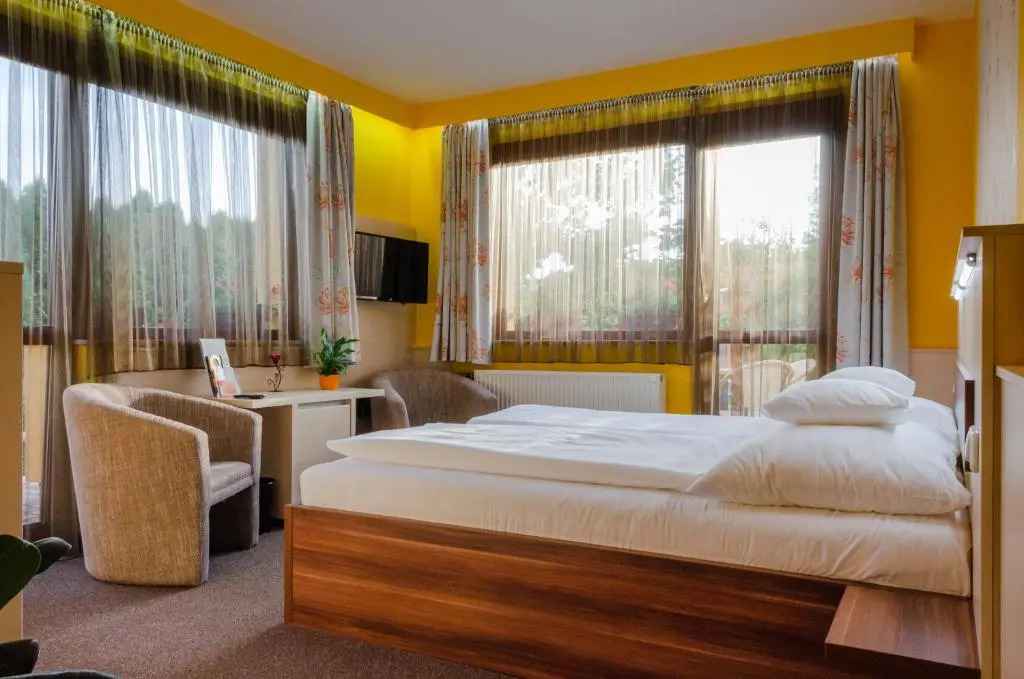 Hotel Mayer Alsóörs