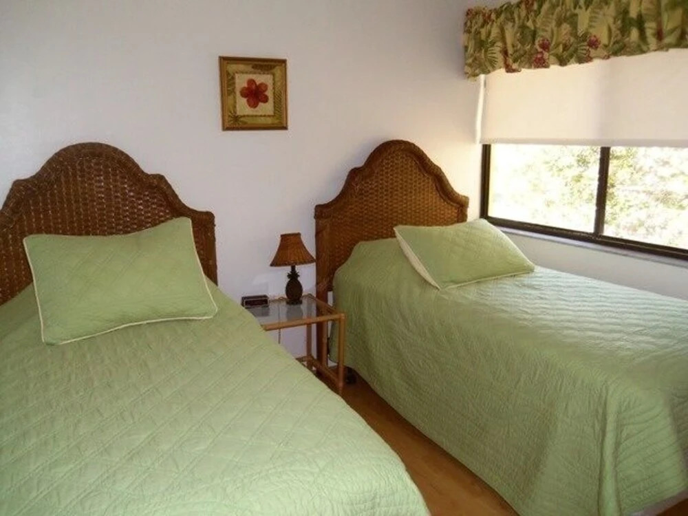 Midnight Cove Ii 431f - Bay View! 2 Bedroom Condo
