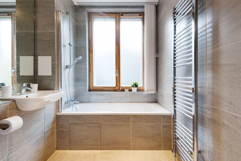 The Shalfleet Drive Apartment - ATN