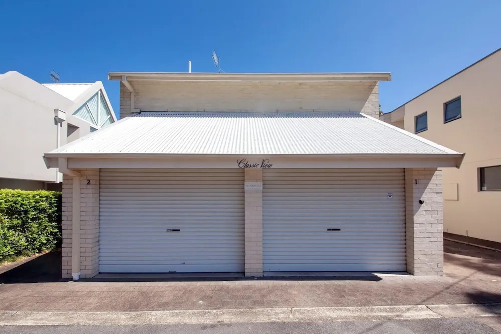 Classic View, 2/49 Victoria Parade
