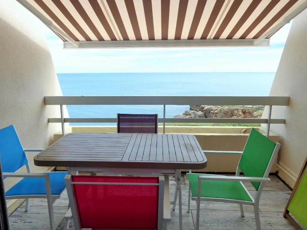 Studio 1ere Ligne Mer Avec Pkg Quartier Corniche