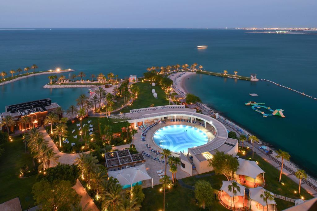 Sheraton Grand Doha Resort & Convention Hotel