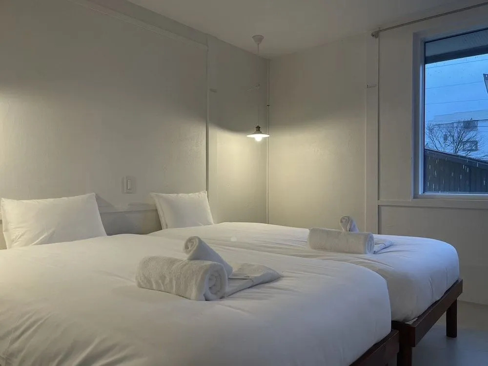 Square 8 HAKUBA RETREAT by UNPLAN