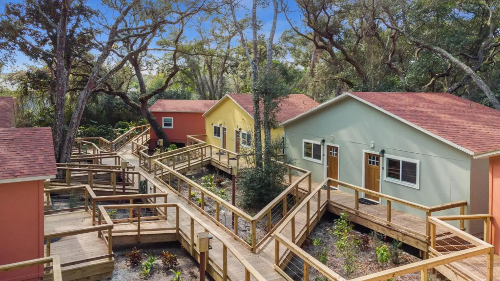 Sea Cottages of Amelia