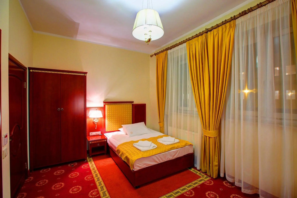 Hotel Holiday Park