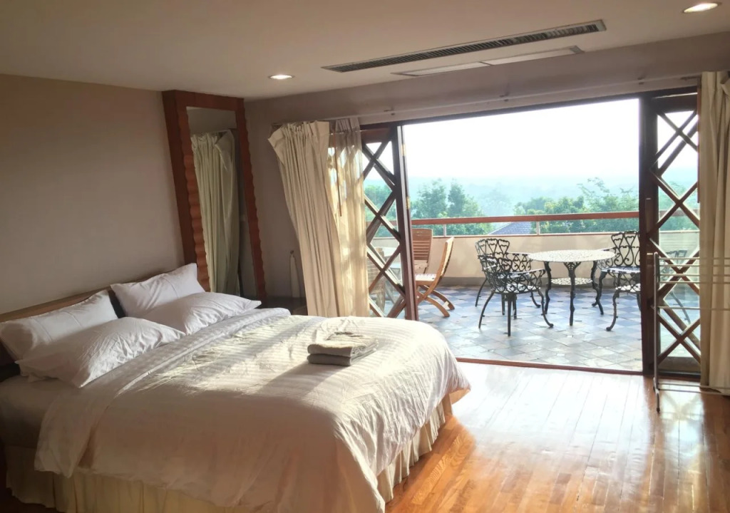 Phuripimarn Penthouse