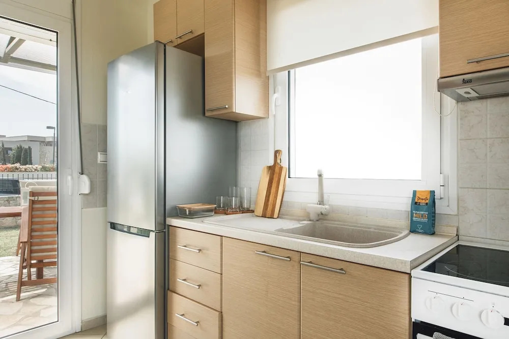 Chloe Apartments by QR booking