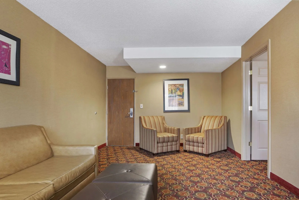 Best Western The Inn at Sharon - Foxboro