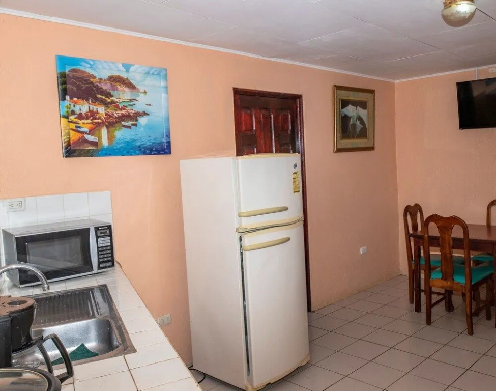 Hotel Cabinas El Coral