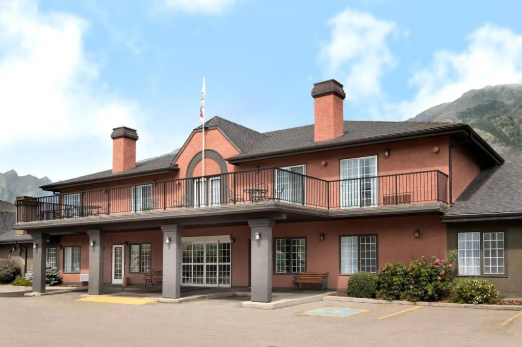 Northwinds Hotel Canmore